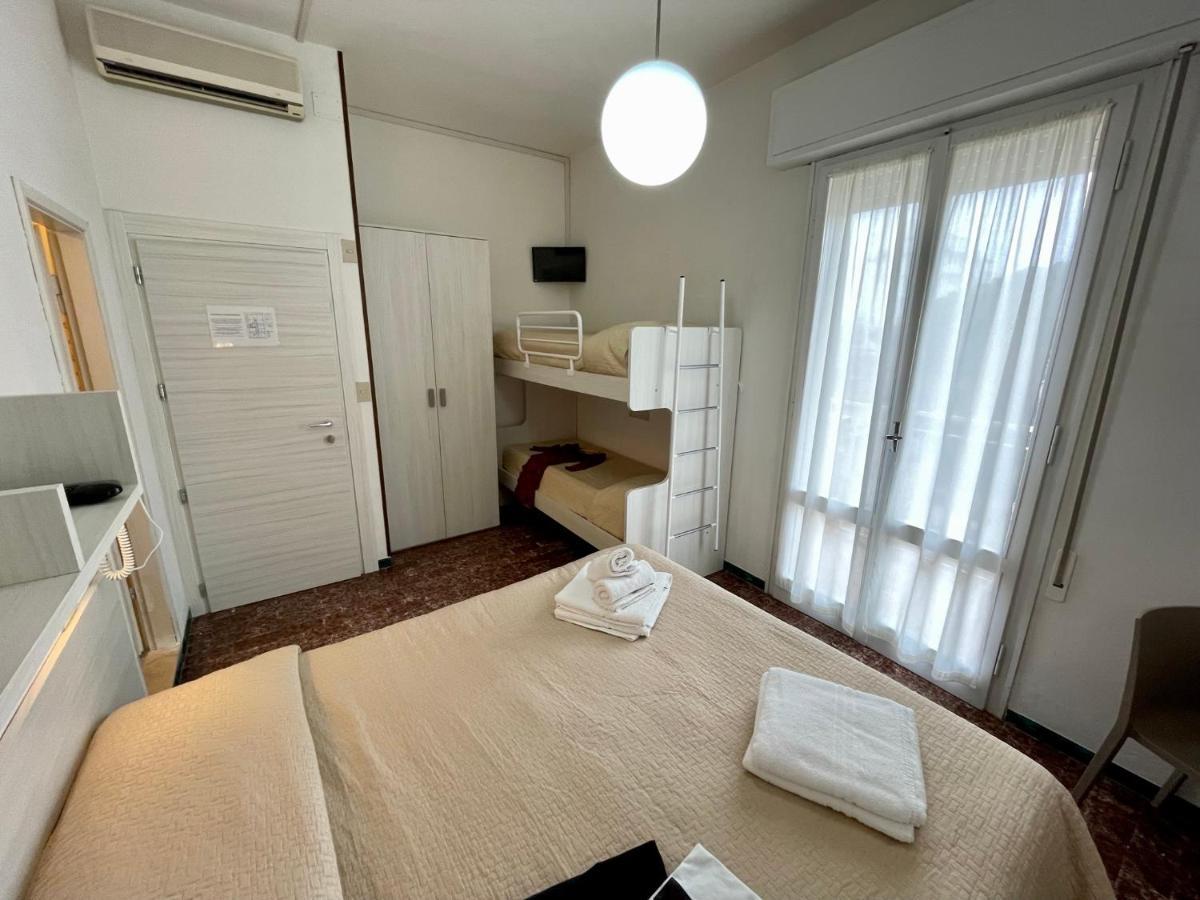 Hotel Napoleon ريتشوني المظهر الخارجي الصورة