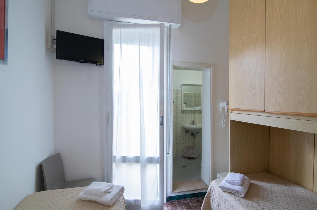 Hotel Napoleon ريتشوني المظهر الخارجي الصورة
